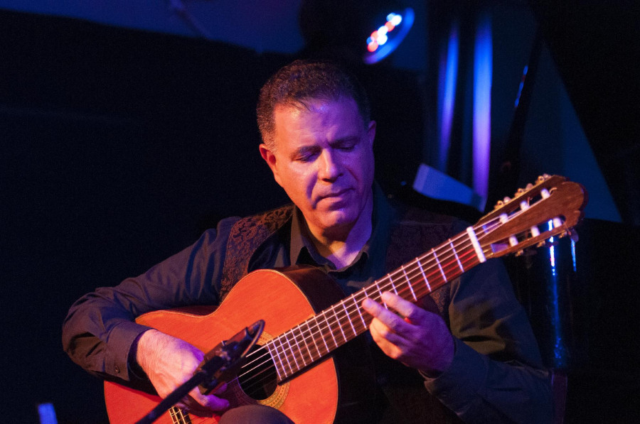 Yoram Zerbib gitár koncertje