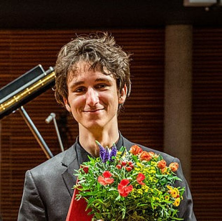 Kitűnően szerepelt Magyar Valentin a weimari Liszt-zongoraversenyen