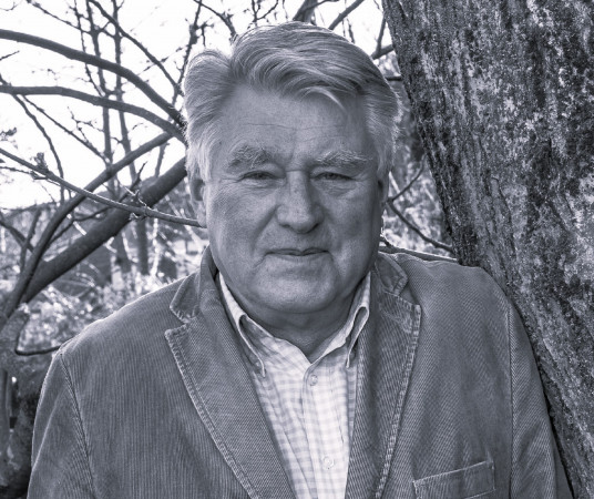 Elhunyt Csemiczky Miklós