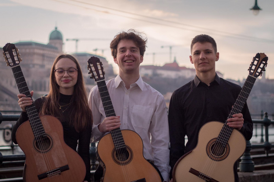 Triovirate guitar trio: Lilla Bátai, Zalán Sándor & Ágoston Szendi 