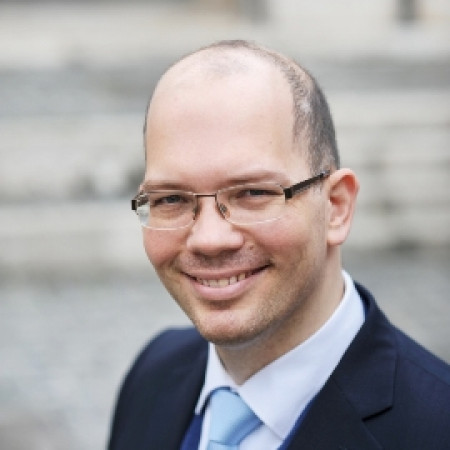 Makaóban és Hongkongban járt a Zeneakadémia oktatója