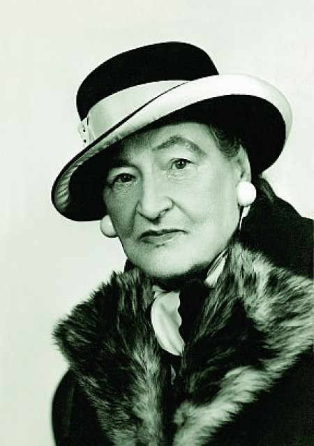 Révhegyi Ferencné